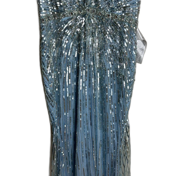 Mac Duggal POWDER BLUE SEQUIN V-NECK DRESS gown sparkles size 16 - Picture 6 of 14